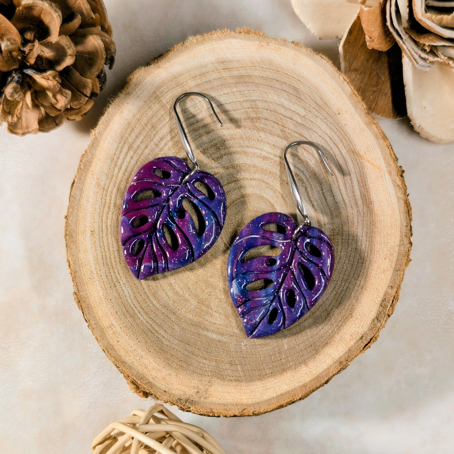 Boucles d’oreilles - Feuilles de Monstera Mauves