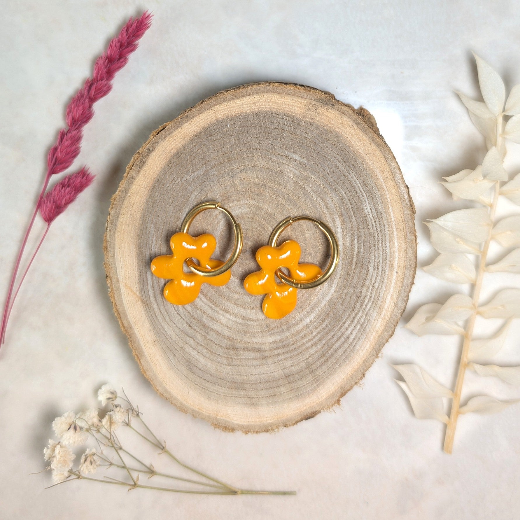 Pampille - Fleur jaune dore